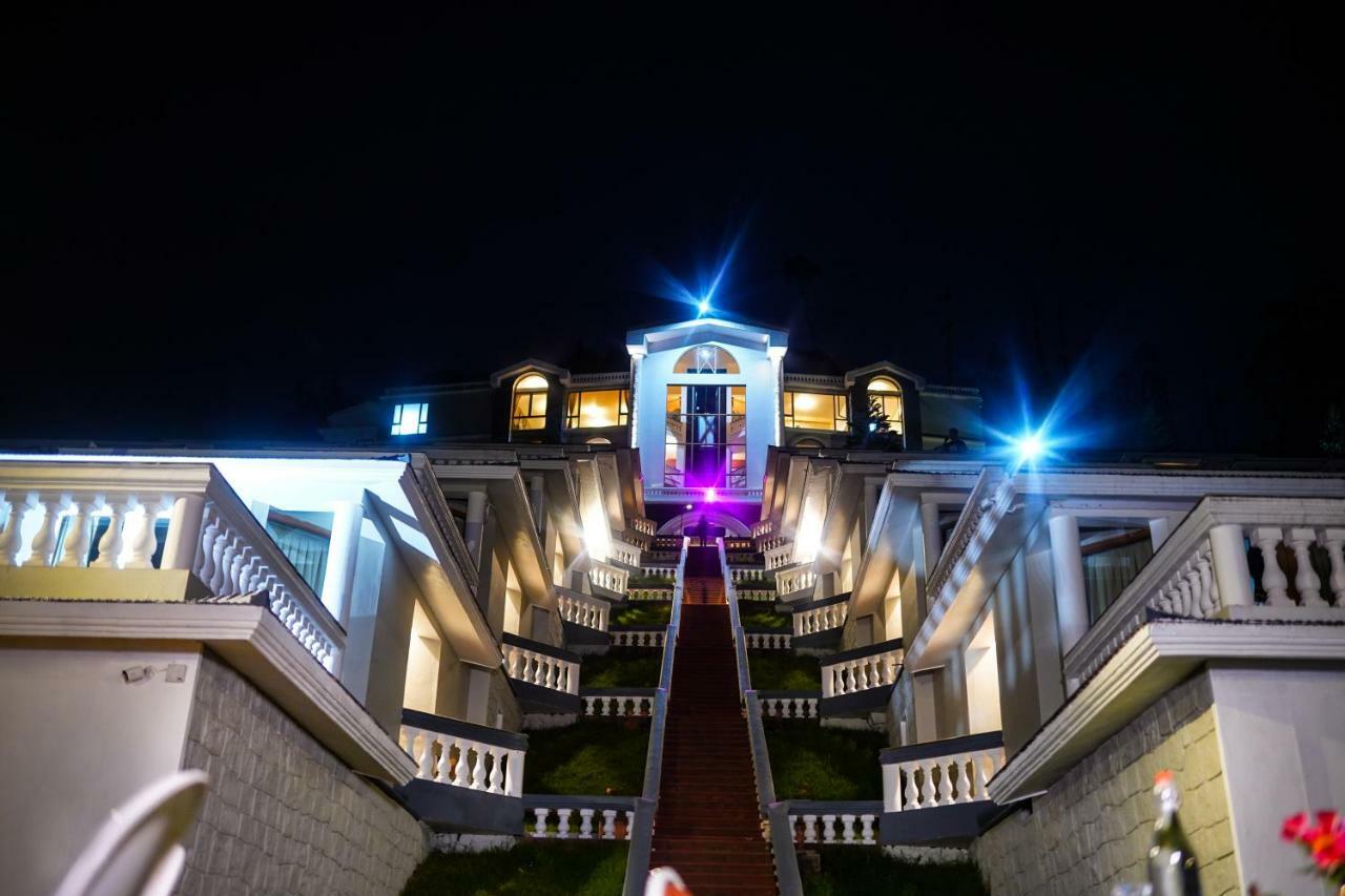 La Montana By Tgi Hotel Ooty Exterior foto